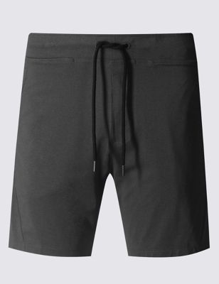 Perform Short with Cool Comfort&trade; Technology